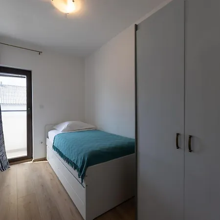 Florami Apartment *
