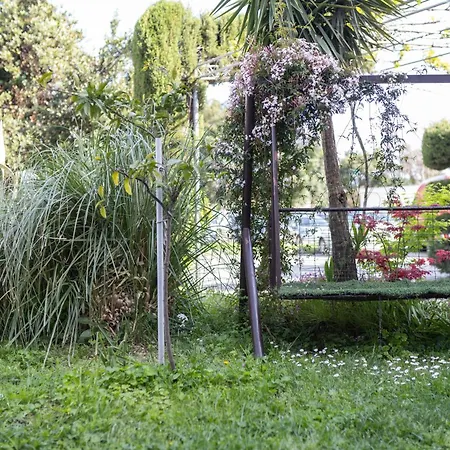 Apartment Florami *